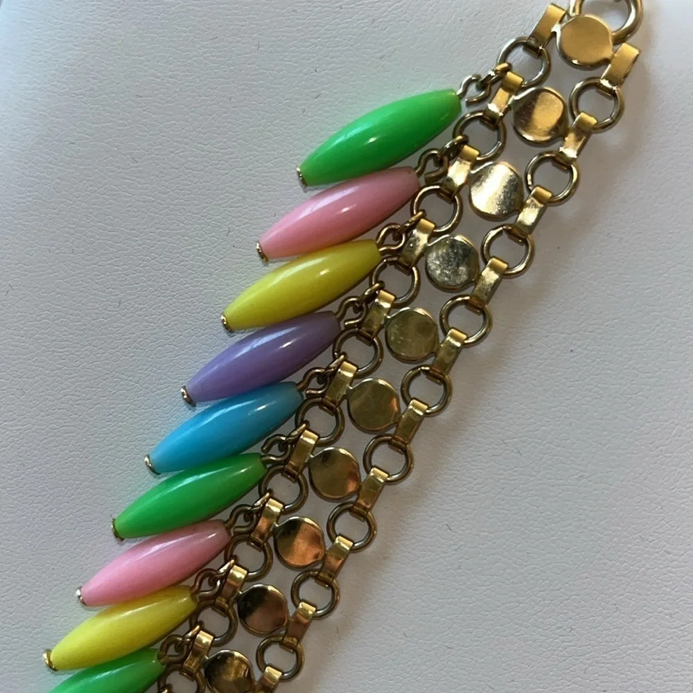 Pretty Pastel vintage plastic beaded fringe necklace gold tone fairy whimsical